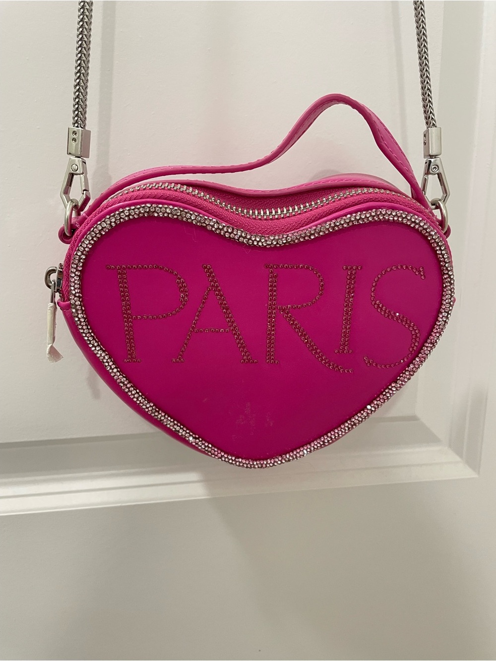 NWOT Paris Hilton Amour Rhinestone Heart Crossbody Bag Pink Y2K